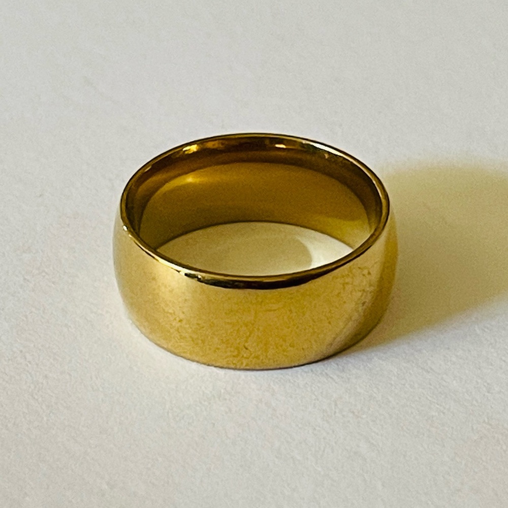 Classic Gold thick cigar Band Ring minimalist size 6.5